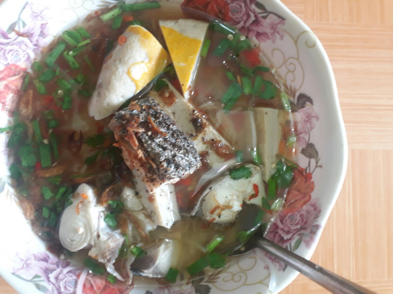 Hương vị quê hương: Về Diên Khánh ăn bánh canh cá dầm - ảnh 1
